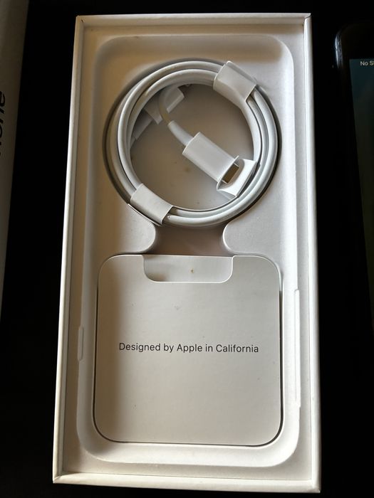 Apple iPhone SE 128G