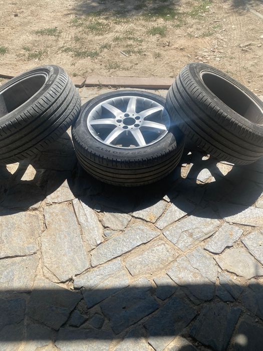 Jantes 17 com pneus Mercedes w205 225/50/17 APENAS 3 disponível