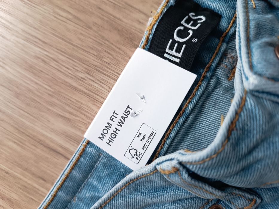 Niebieskie jeansy mom fit high waist wysoki stan S 36 pieces