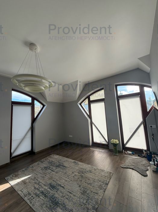 Продаж будинку|Червениця|281 м2