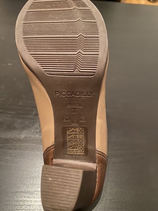 Sapatos Piccadilly