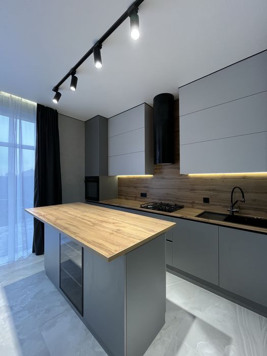 Гаряча пропозиція ! Дуплекс з дизайнерським ремонтом у Гатному!