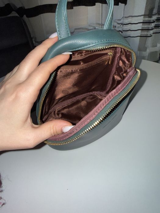 Продам рюкзак маленький