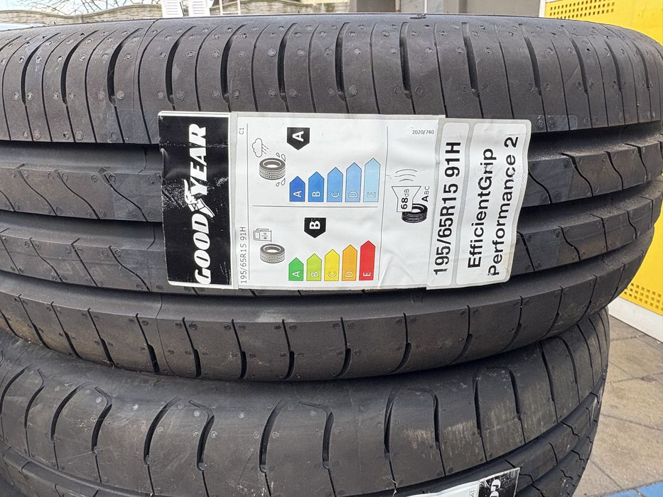 Opony Good Year 195/65R15