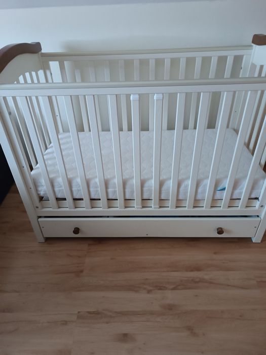 Łóżeczko dziecięce