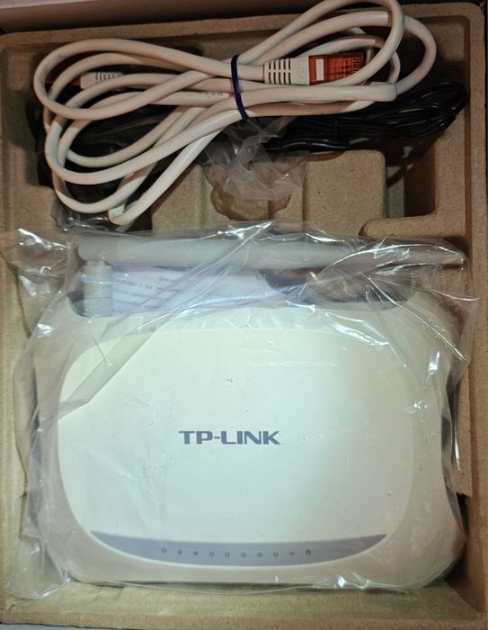 Dell optilex 780 plus monitor i inne dodatki routery i myszka