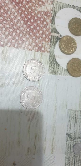 Moedas antigas de vários países !!!