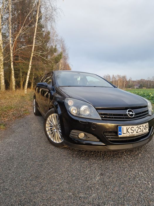 Opel astra gtc 2.0t