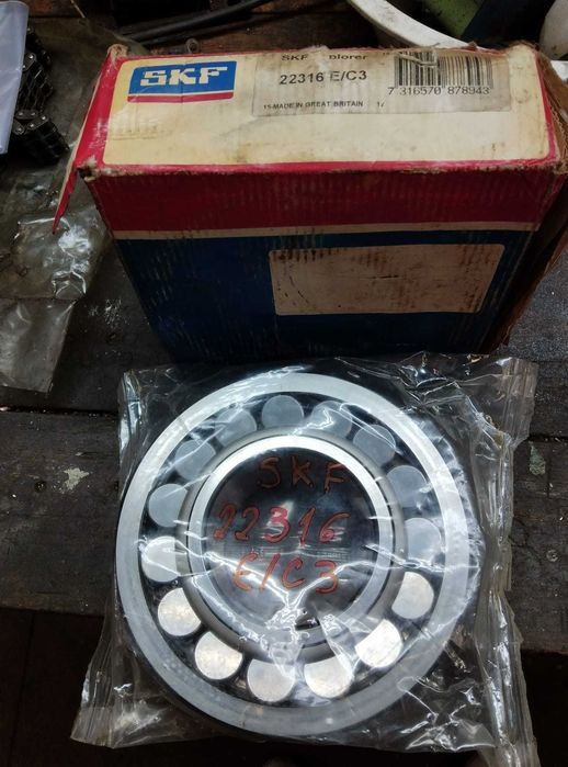 2 rolamentos novos ainda na caixa SKF 22316 E/C3
