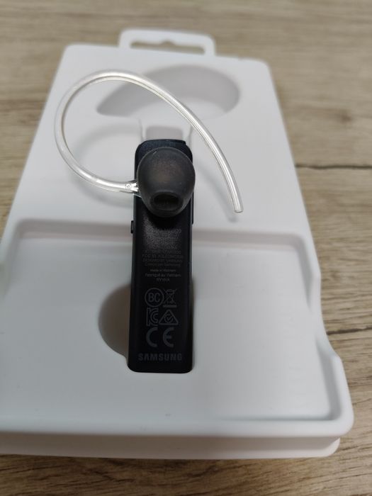 Słuchawka bluetooth samsung