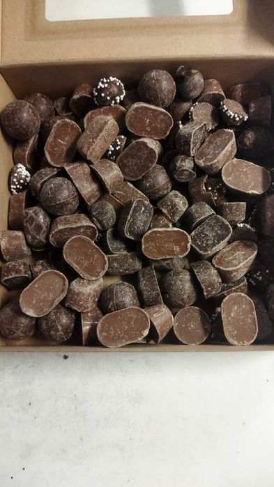 Czekoladki pralinki 2 kg