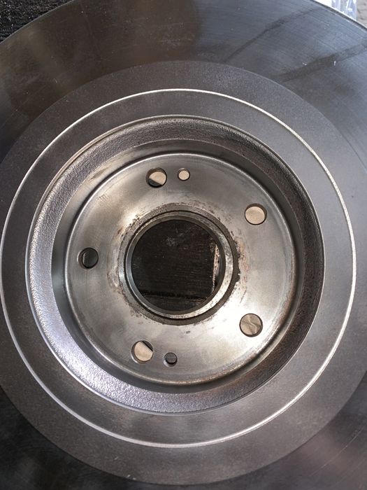 Тормозні дискі Хюндай Санта фе 2 HYUNDAI SANTA FE