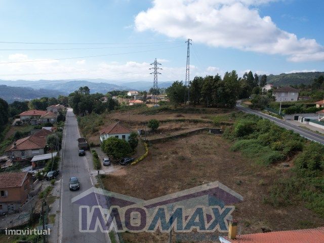 Parcela de terreno para construção