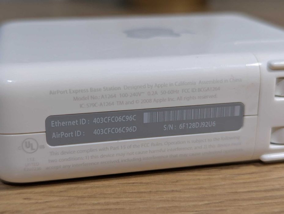 Apple AirPort Expres A1264 Wi-Fi Роутер точка доступа репитер звуковой