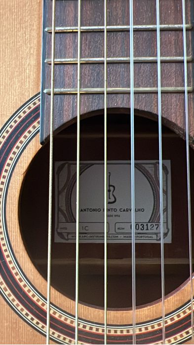 Guitarra APC em otimo estado! Praticamente nao usada