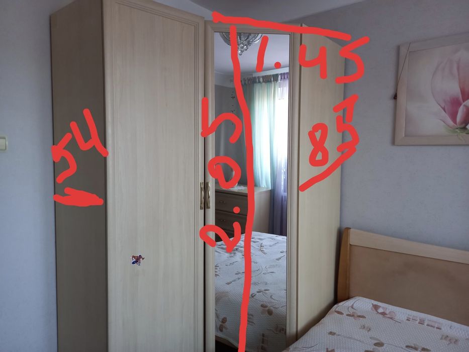 Продам угловой шкаф