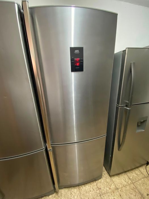 Frigorifico AEG Semi novo
