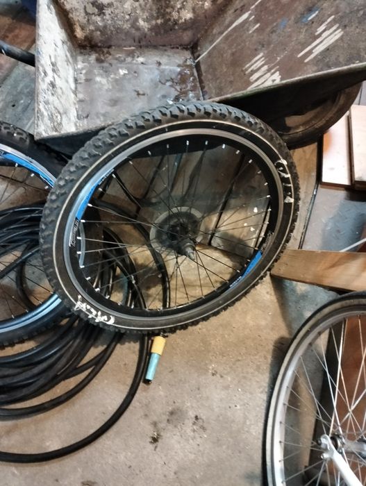 Nowe opony do roweru 26