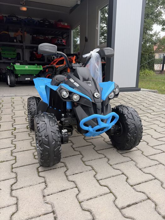Duży Mocny QUAD na akumulator CAN-AM Maverick 24 Volt 7Ah 4x200 Watt Niebieski