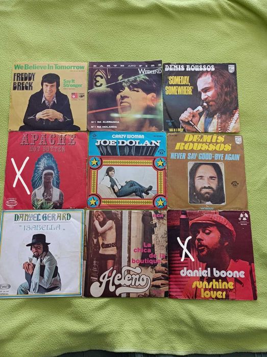 Singles de Vinil - Música Portuguesa e Estrangeira - 2,5€ cada