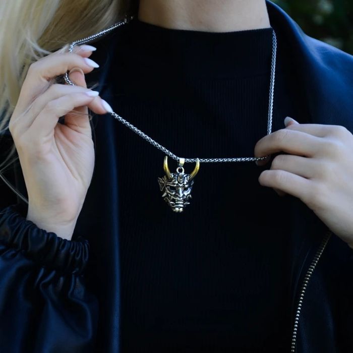 Кулон самурая новий