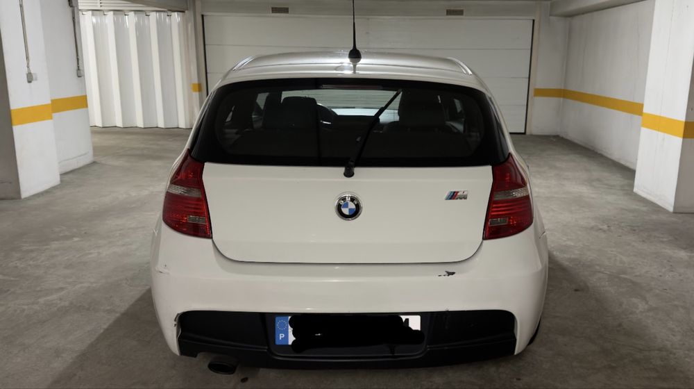 BMW 116d Pack M | 2009 | 3 Portas | 280.000 km | Branco