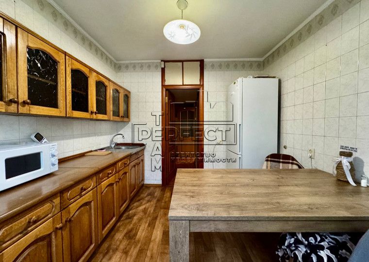 Продаж 3-кімнатної квартири на Печенізька 16 / Печенежская  16 - View 4