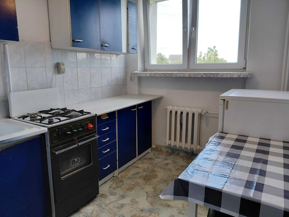 Mieszkanie 47m2 - 2 pokoje  - ul. Piłsudskiego - do remontu