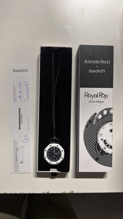 Swatch x Audemars Piguet Royal Pop Ocho Negro