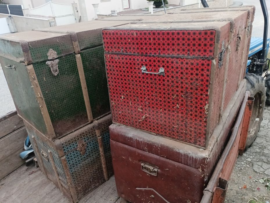 Malas antigas ( Baús )