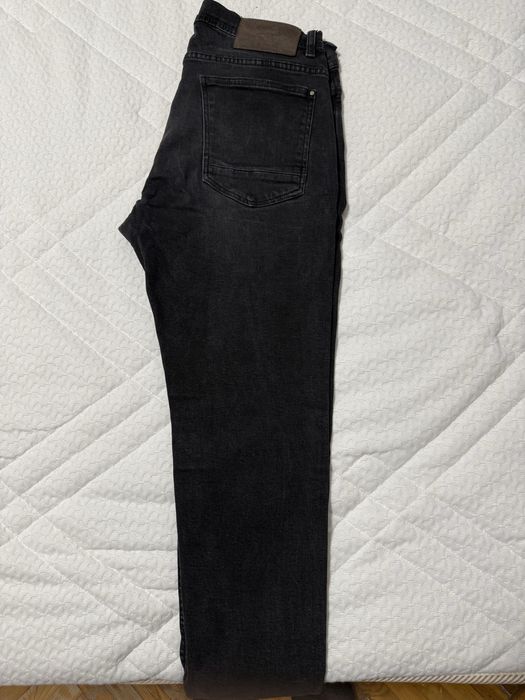 Джинсы ZARA мужские (34 размер)