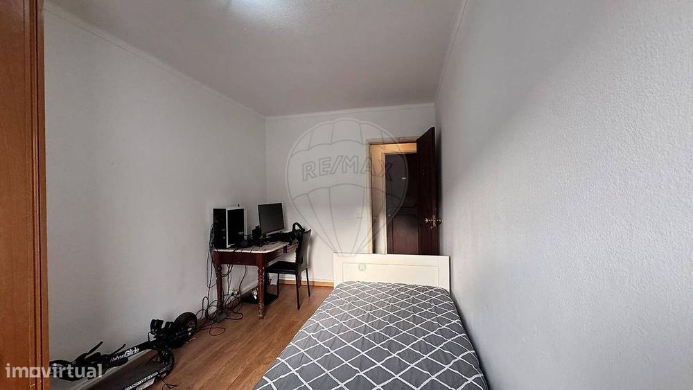 Apartamento T4 para venda