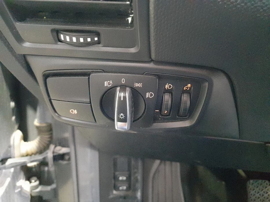 Botão / interruptor de luzes BMW i3 (I01)