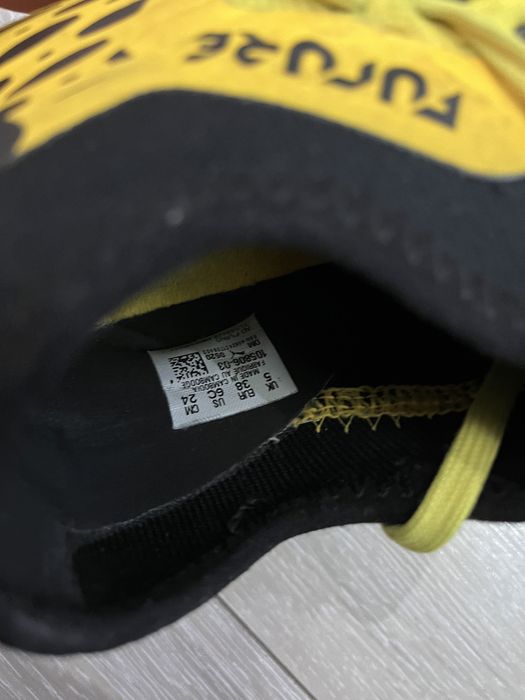 Korki buty do gry w nogę puma żółte czarne