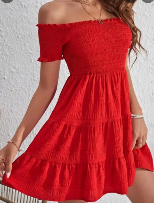 Sukienka czerwona rozmiar M nowa