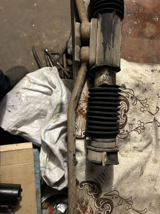 Рульова рейка ваз 2110 в гарному стані