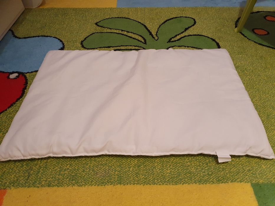 Poduszka niemowlęca