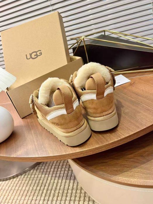 UGG Lowmel Sand r.37