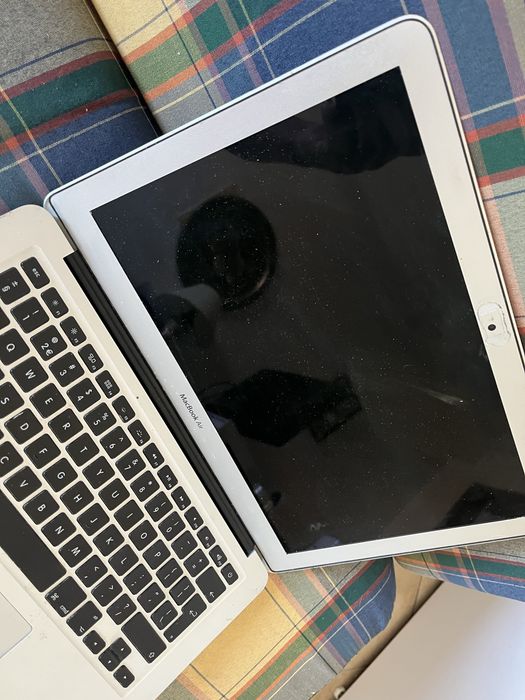 Mac book Air (Peças)
