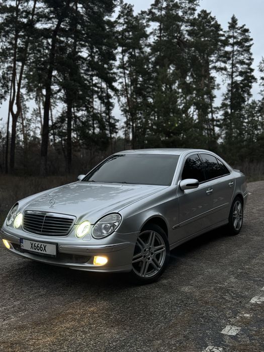Продам Mercedes W211