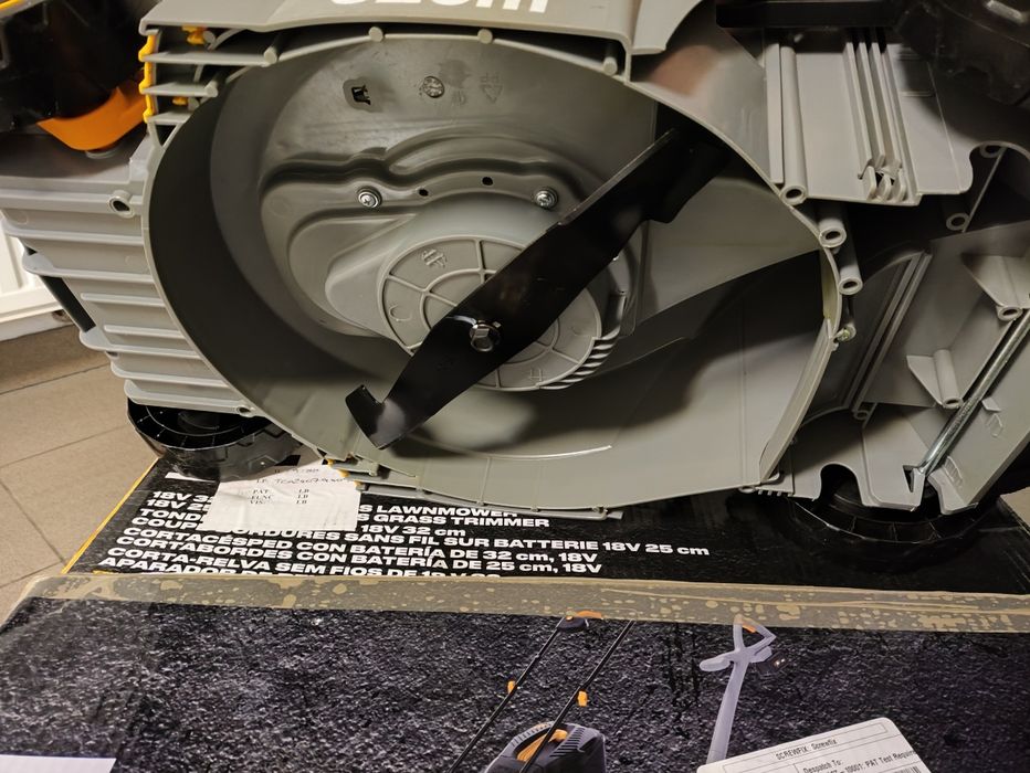 Kosiarka elektryczna , akumulatorowa Titan ( Macallister ) 18v komplet