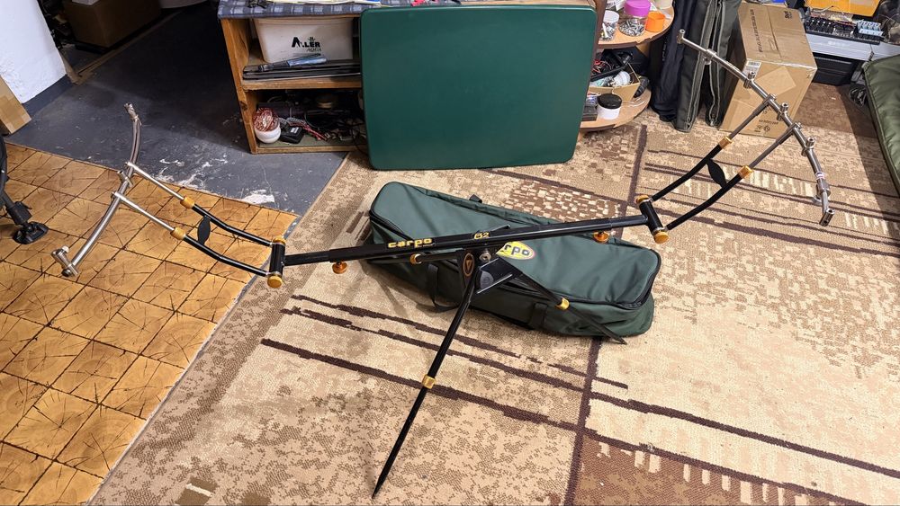 Tripod karpiowy stojak Amiaud Carpo G2 4 wędki