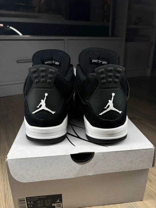 Air Jordan 4 Retro White Thunder r.44
