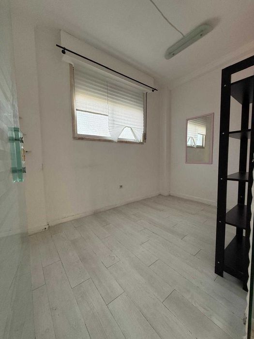 Loja para alugar na Amadora/Borel