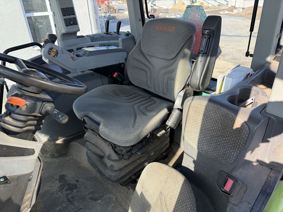 CLAAS AXION 820 z turem rok 2013