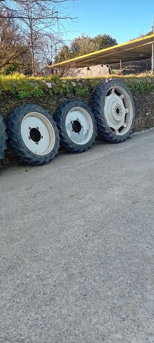 Rodas estreítas trator