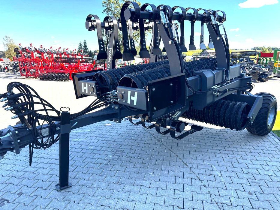 Wały posiewne Helagro 6,3 m / 530 mm + włóka hydrauliczna