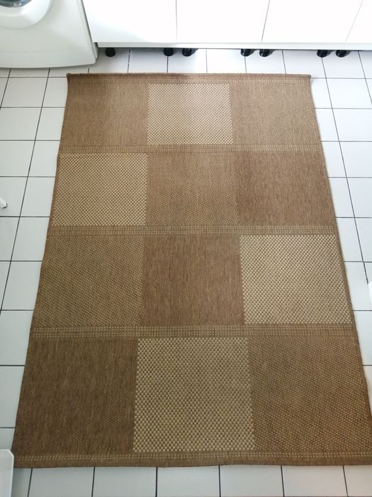 Tapete castanho moderno (descida de preço)