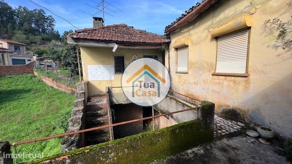 Moradia T7 em Ruína em Almalaguês, Coimbra