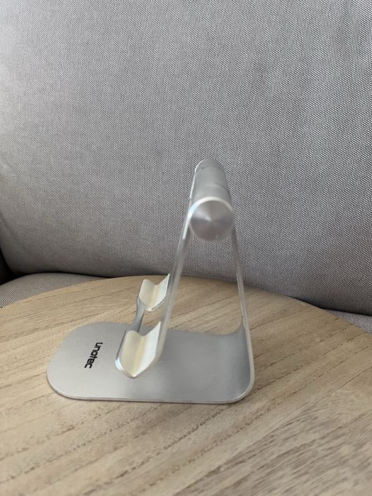 Tablet / iPad Stand64170297880449121